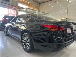 نیسان ئەلتیما